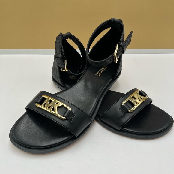 💚 MICHAEL KORS 💚 CAMILA SANDAL - Picture 1 of 9